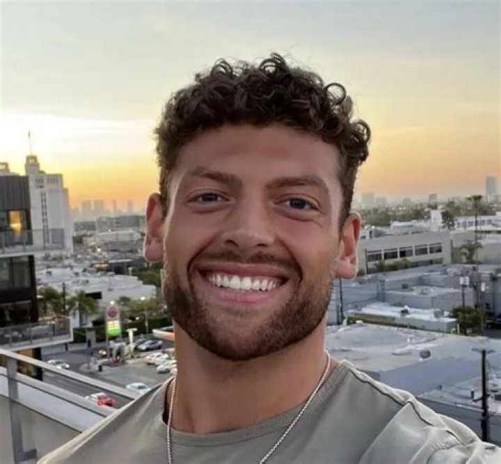Aaron Maternowski Net Worth