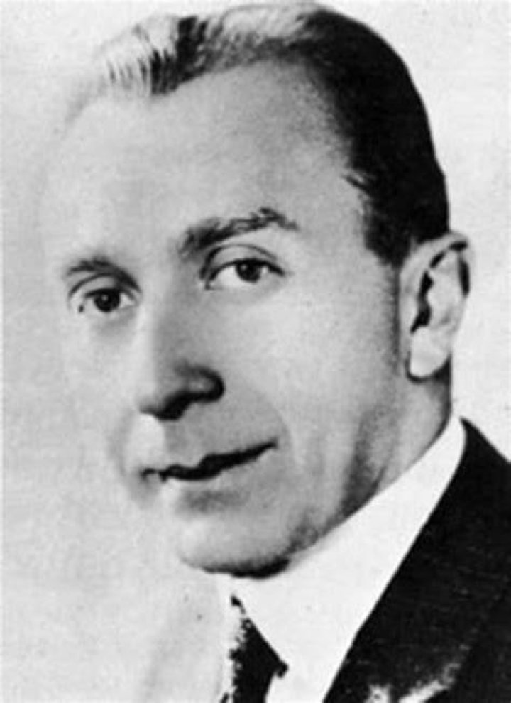 Harry Warner Harry Warner