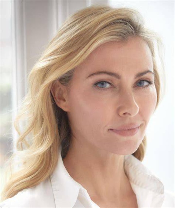 Linette Beaumont Linette Beaumont