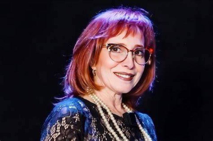 Yaneth Waldman Net Worth